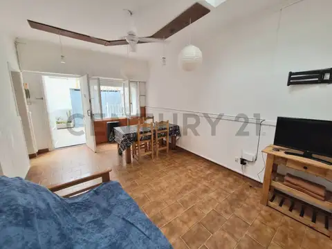 PH 2 ambientes en zona Plaza Mitre