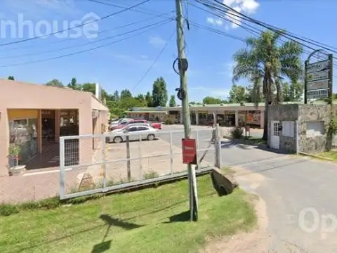 Local en Venta en Manzanares, USD 2.250.000