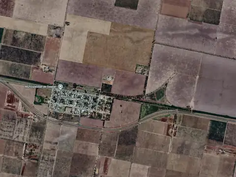 Excelente campo 100% agrícola de 179,54has - RP17 KM284