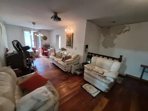 Negocio especial en venta en Floresta, 2 locales, galpon y vivienda