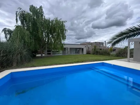Casa en Venta en San Sebastian, USD 209.000