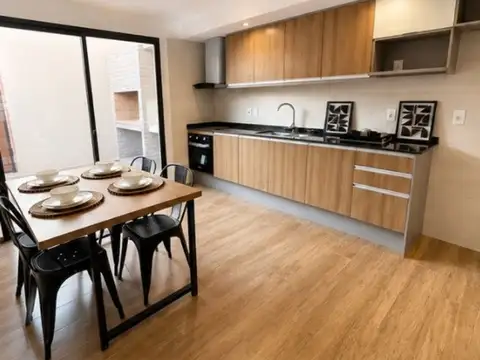 ALQUILER CASA 3 DORMITORIOS 2B GGE BRAZO ORIENTAL
