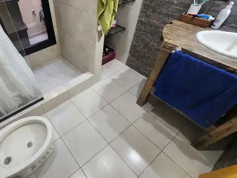 Galpon en Venta en Valeria Del Mar, USD 230.000