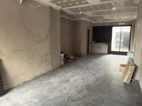 Local en Venta en La Plata, USD 70.000