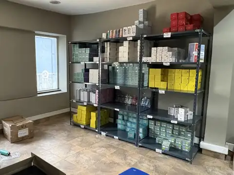 Oficina en Alquiler al Norte