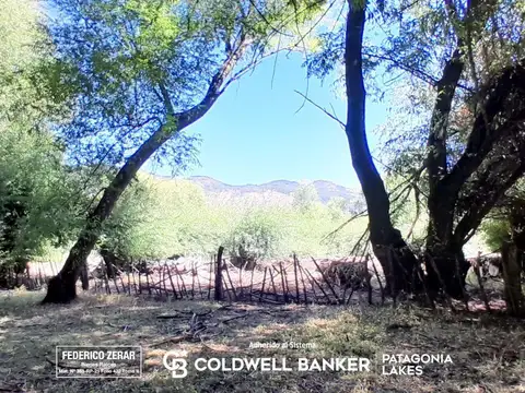 Epuyén, El Hoyo