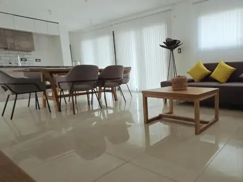 Casa en housing a estrenar E53 2 dormitorios