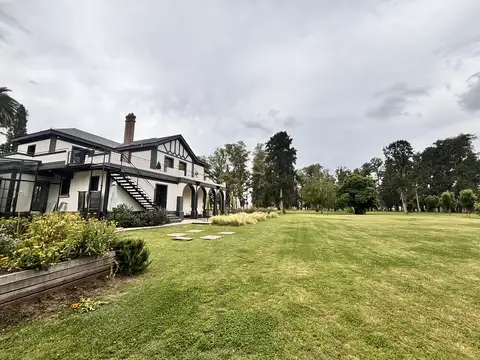 Terreno 1300m2 en venta en Los Tres Pinos