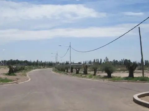 VENTA - LOTE CENTRAL EN B° PRIVADO LA VASCONIA