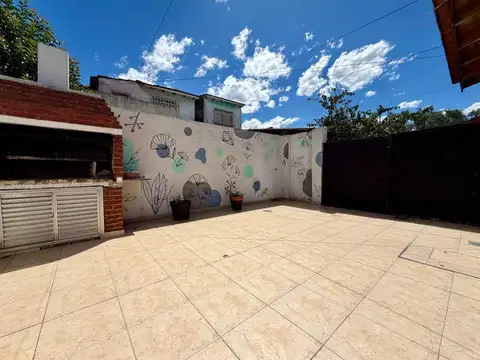 Venta ph 3 ambientes cochera y patio apto credito