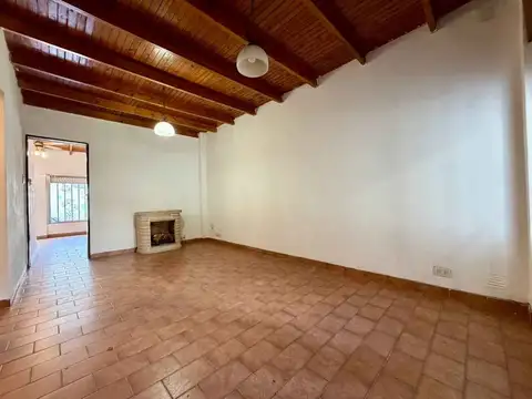 Depto Tipo Casa en Venta con 1 cocheras