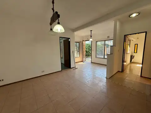 Depto Tipo Casa en Alquiler 20 años