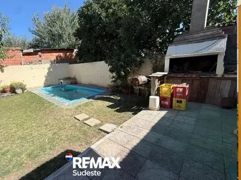 Casa 4 ambientes con 1 baño