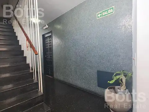 Departamento en Venta 64 años
