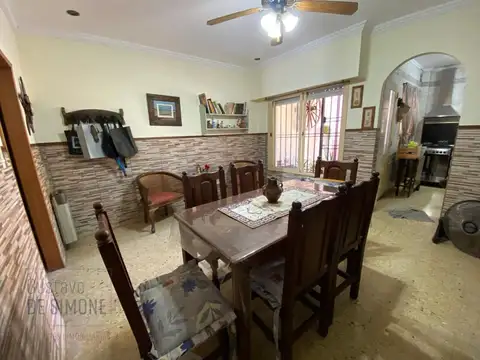 Casa en Venta con 1 cochera