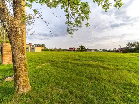 Terreno en Venta en Oliveros, USD 50.000