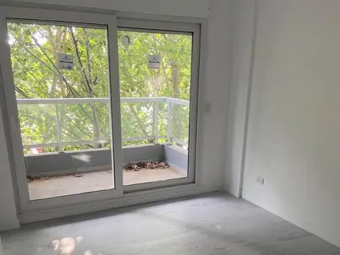 Departamento 4 ambientes con 3 baños