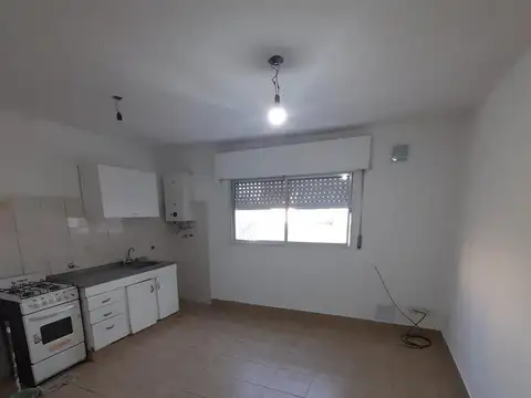 MONOAMBIENTE CONTRAFRENTE EN ALQUILER