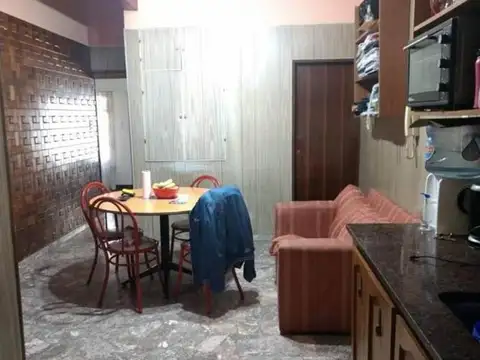 Casa en Venta en Villa Luzuriaga, USD 230.000