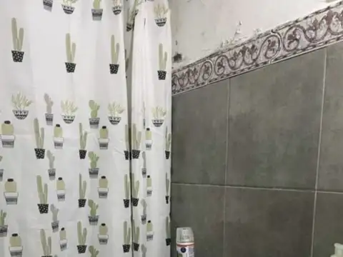 Depto Tipo Casa en Venta en Caseros, USD 72.000