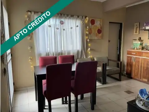 Amplio Depto PH 4 Amb, Caseros