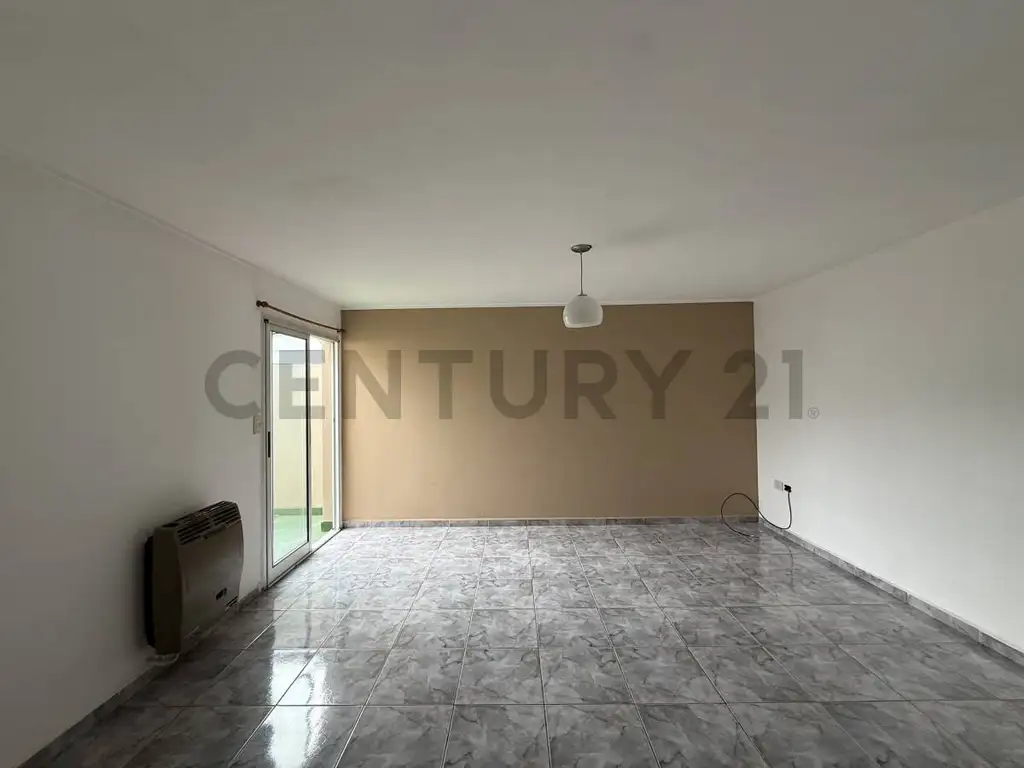 Avenida 1 e/ 73 y 74 , Piso 0