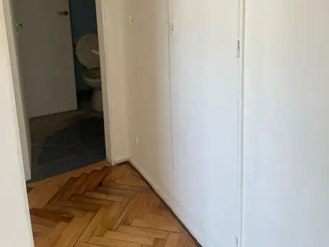 Departamento en Alquiler en Abasto, $ 480.000