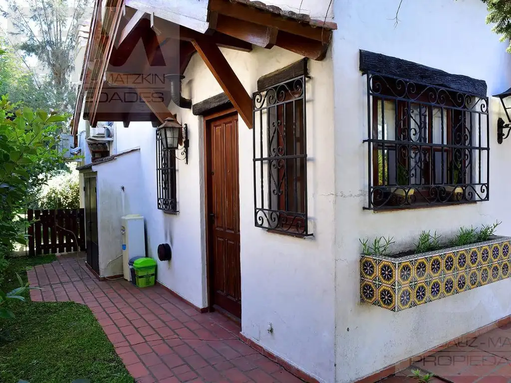 Casa en Venta - 2 dormitorios -