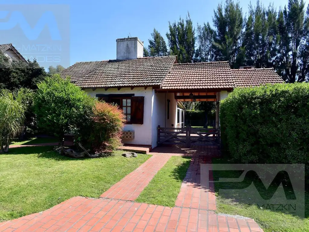 Country Banco Provincia - 2 dormitorios con cochera