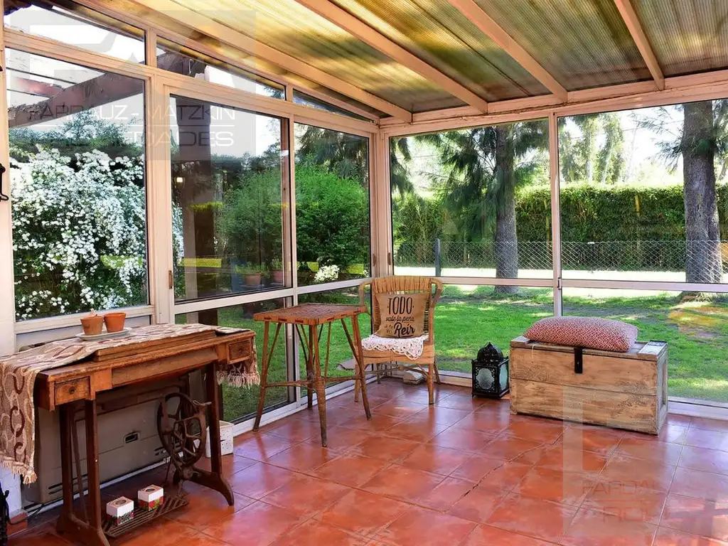 Casa en Venta - Country Club Banco Provincia