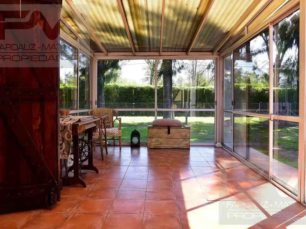 Casa en Venta con cochera