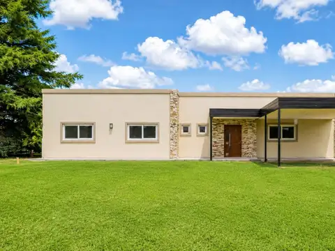 Casa en Venta 1 año