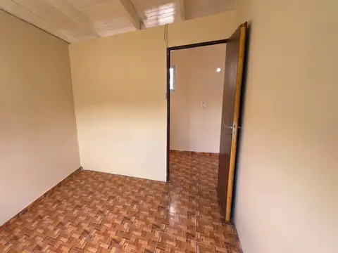 Casa en Alquiler con 1 cochera