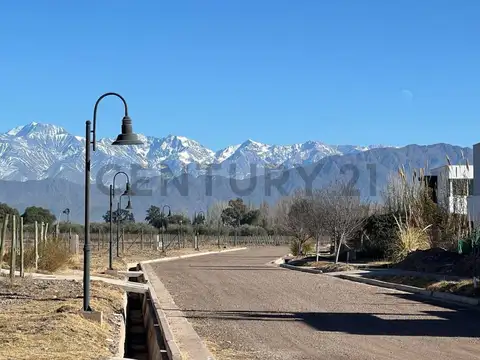 Terreno en Venta en Lunlunta, USD 39.000