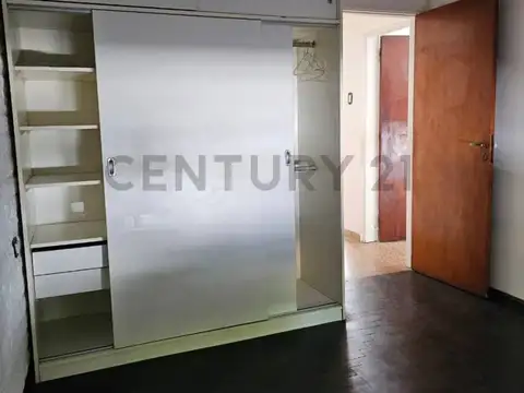 Casa en Venta en Ensenada de dos dormitorios Apta Banco