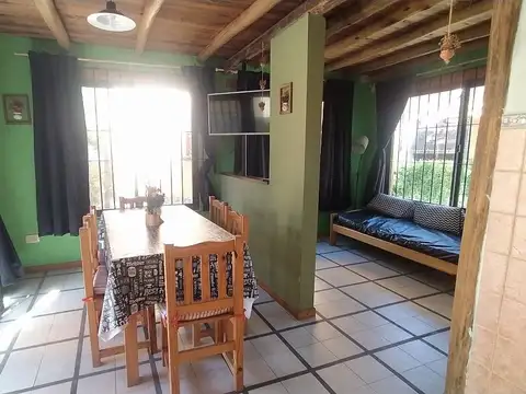 Depto Tipo Casa 3 ambientes con 2 baños