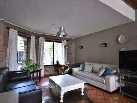 Casa en Alquiler de 4 dormitorios