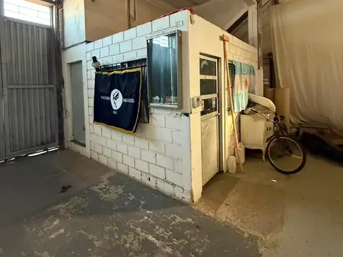 DEPOSITO INDUSTRIAL EN VENTA EN LOMA HERMOSA