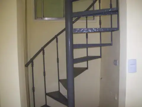 Depto Tipo Casa en Venta en Jose Leon Suarez, USD 60.000