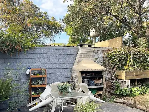 CASA EN VENTA BERAZATEGUI HUDSON