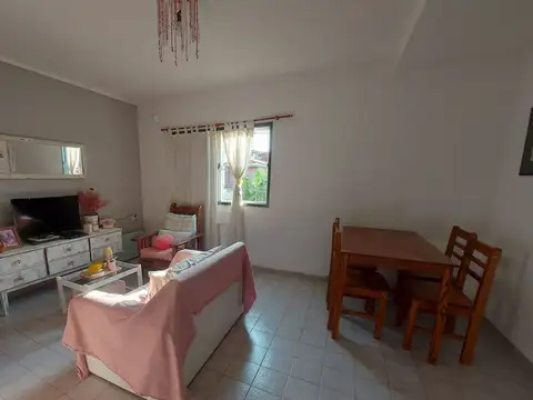 DEPTO DE 1 DORM, IDEAL INVERSOR, EN LA ZONA UCSF