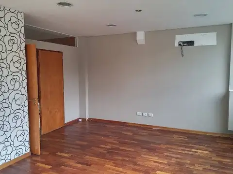 Acceso Oeste ( Pte. Peron) 8700, Piso Edif. 1 PB