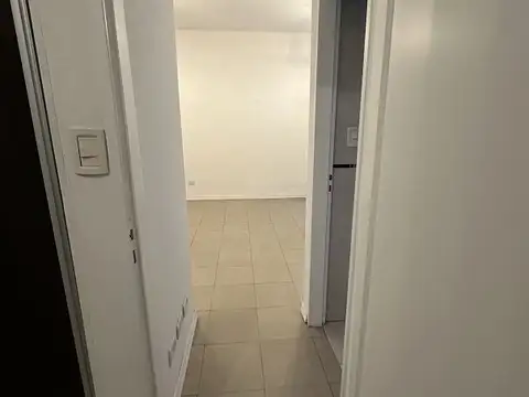 Departamento en Alquiler en Martinez, $ 800.000