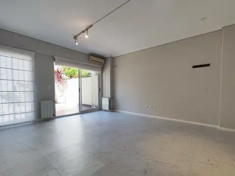 Depto 3 amb en venta - Belgrano - PATIO COCHERA