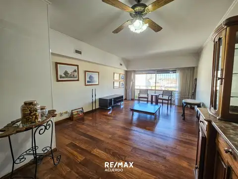 Departamento en Venta en San Nicolas De Los Arroyos, USD 200.000