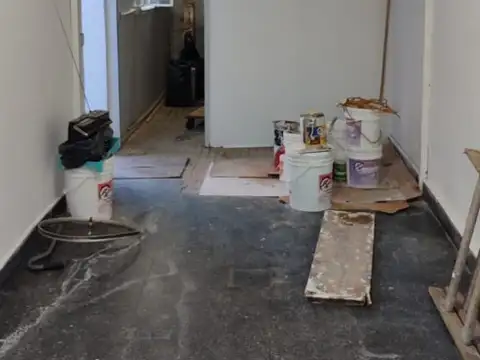 Depto Tipo Casa en Venta con 1 cocheras