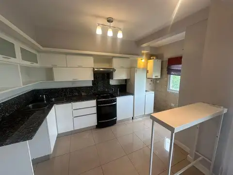 Departamento en Alquiler de 3 dormitorios