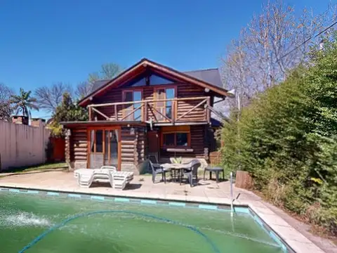 Hermosa CASA EN VENTA Estilo Cabaña