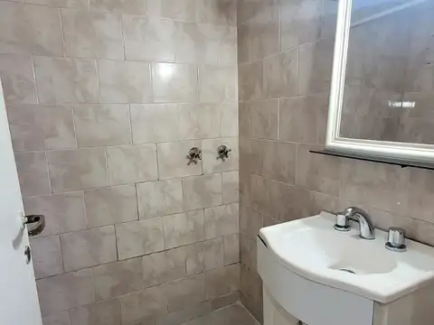 Departamento en Alquiler al Suroeste