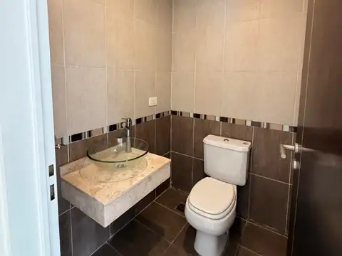 Departamento 3 ambientes con 2 baños